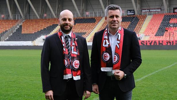 Çorum FK Hüseyin Eroğlu ile sözleşme imzaladı