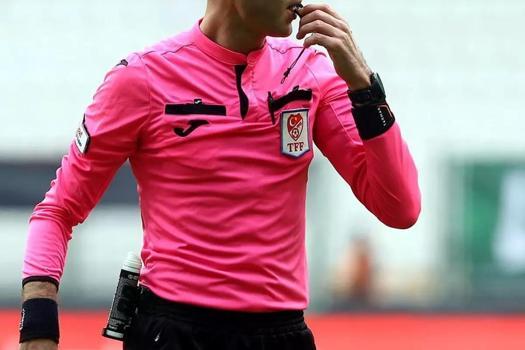 Fenerbahçe-Galatasaray derbisinin hakemi açıklandı!