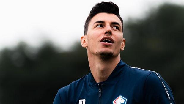 Berke Özer mania in France! He put on a show in Lille vs Marseille...