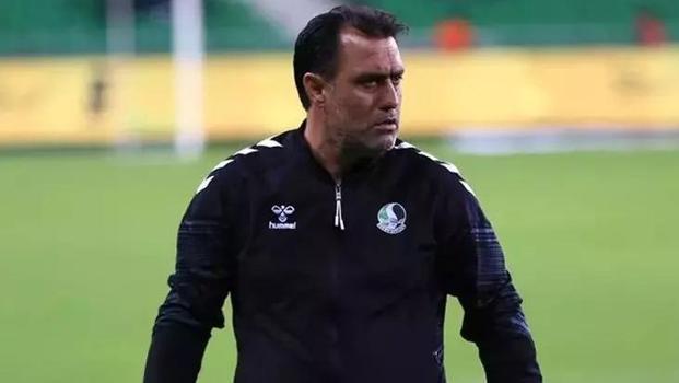 Sakaryaspor'da Serhat Sütlü istifa etti! Esenler Erokspor - Sakaryaspor maç sonucu 4-1
