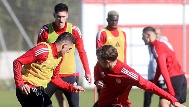 Antalyaspor, Galatasaray maçının hazırlıklarına başladı
