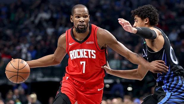 What Does SF Mean in Basketball? The Small Forward Role Explained