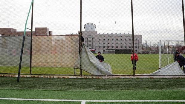 Beştepe İlhan Cavcav Tesisleri'nde brandalar kaldırıldı