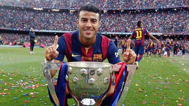 Barcelona'nın eski yıldızından 32 yaşında emeklilik kararı! Dünya futbolu şokta...