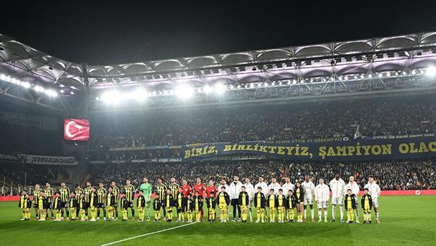 Cerny sahneye çıktı! Beşiktaş öne geçti