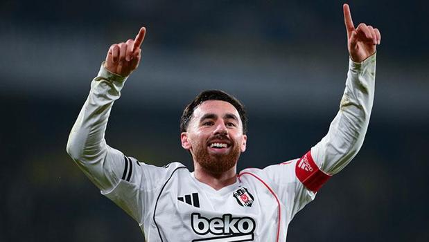 Beşiktaş'ın yıldızı Orkun Kökçü: 'Yüzde yüz oynamama engel oluyor'