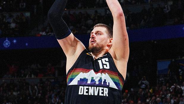 Jokić’s Monumental Triple-Double Powers Nuggets Past Wolves in Overtime Classic