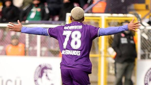 Ankara Keçiörengücü, Ümraniyespor'u 3 golle mağlup etti