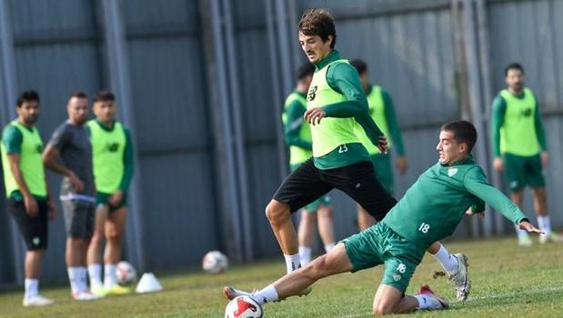 Bursaspor Antalya kampına giriyor