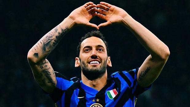 Hakan Çalhanoğlu'nun imza atacağı takım belli oldu! Galatasaray için Kimsenin beklemediği gelişme