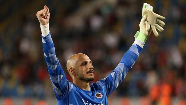 Göztepe Erhan Erentürk’ün peşinde