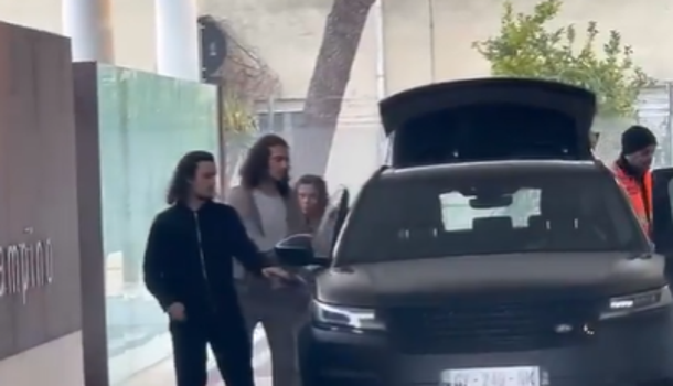 Fenerbahçe'nin yeni transferi yola çıktı! İstanbul'a geliş saati belli oldu...