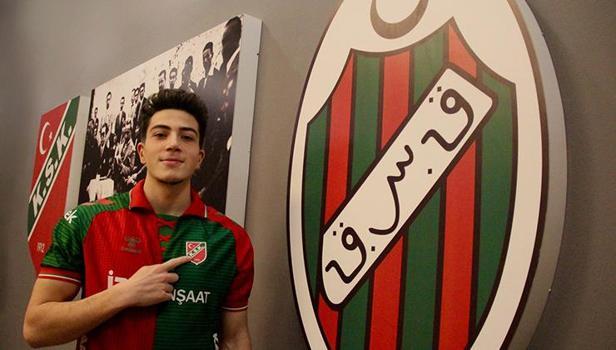 Yakup Arda Kılıç Karşıyaka'ya imzayı attı