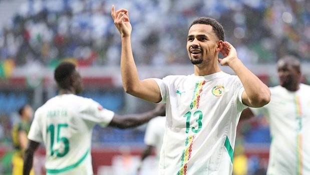 Afrika Uluslar Kupası'nda Senegal Mali'yi eleyerek yarı finale çıktı!