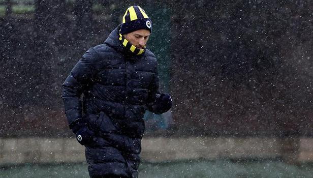 Fenerbahçe, Beyoğlu Yeni Çarşı FK maçının hazırlıklarına başladı