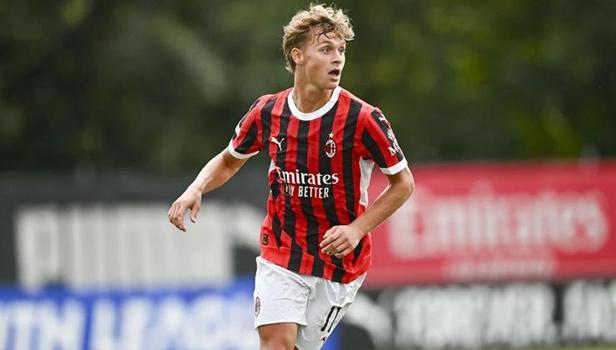 Zlatan Ibrahimovic'in oğlu Maximilian, Ajax'a kiralandı