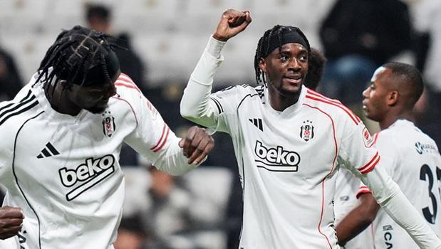 Beşiktaş'ın yıldızı Tammy Abraham sahneye çıktı! 3 maç sonra ağları sarstı