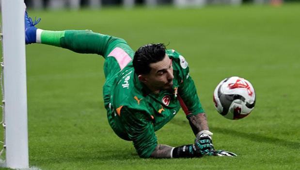 Uğurcan Çakır'dan açıklama: Hala lideriz