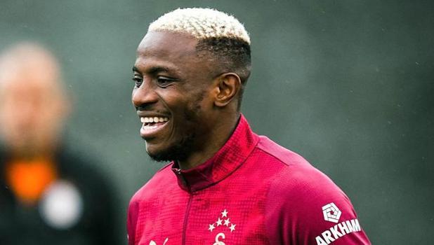 Galatasaray'da Osimhen döndü