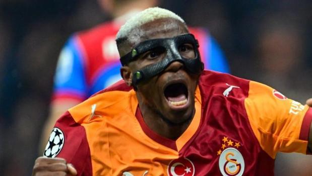 Osimhen'den maç sonu sürpriz transfer açıklaması! 'İkna etmeye çalışıyorum'