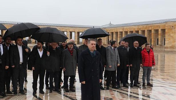 Gençlerbirliği'nden Anıtkabir ziyareti