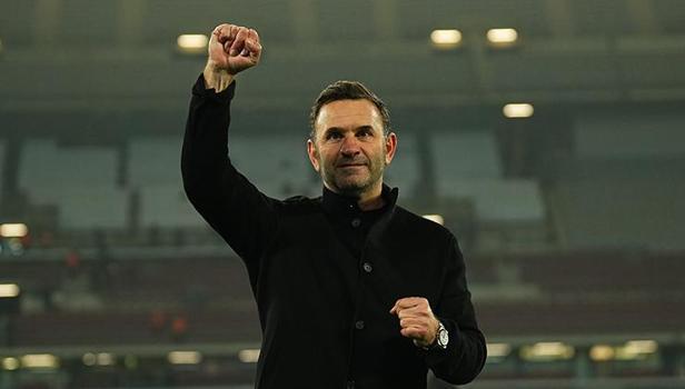 Okan Buruk 19. derbisine çıkacak