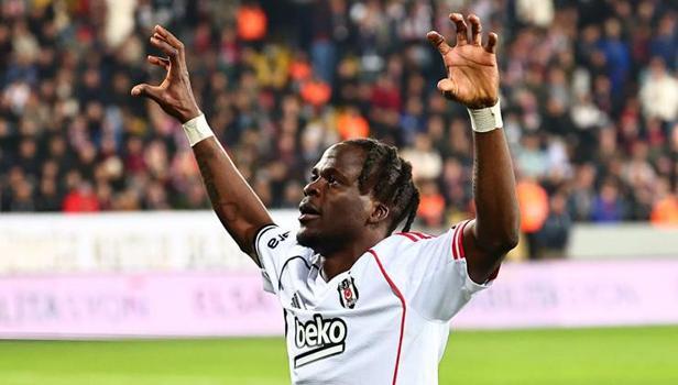 Beşiktaşlı Olaitan: Hocamıza teşekkür ediyorum, bana güveniyor