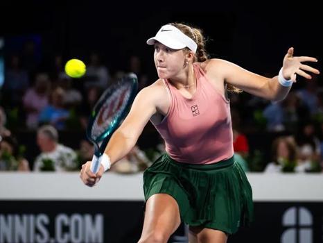 Mirra Andreeva Stages Comeback to Claim Linz Open Title