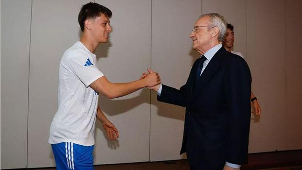 'Yarı final için geldik!' Bayern Münih - Real Madrid maçı öncesi takıma 'Perezsilin!'