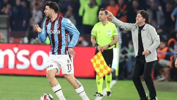 Fatih Tekke şapkadan tavşan çıkardı!