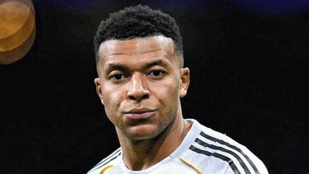 Mbappe Booed on Return as Real Madrid Secure Victory Over Oviedo