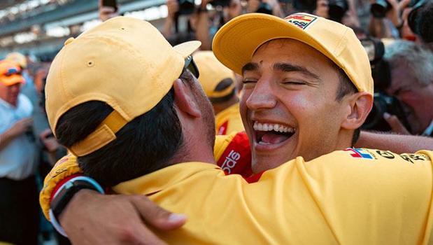 Defending Champion Alex Palou Claims Pole Position for Indianapolis 500