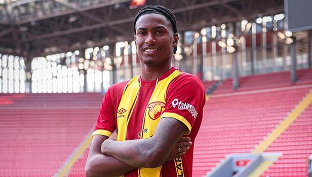 Göztepe’de ayrılıklar sürecek