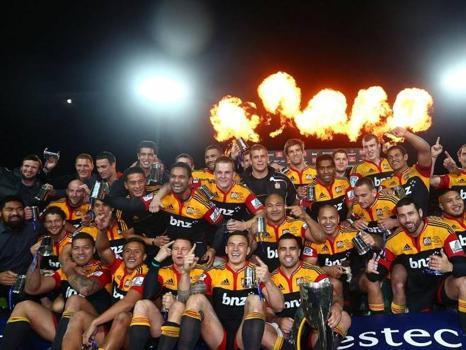Waikato Chiefs Seek to Dethrone Reigning Champions Crusaders as Red-Hot Hurricanes Host Auckland Blues in Super Rugby Semis