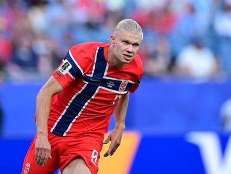 Prolific Forward Erling Haaland Sparkles on World Cup Debut with Two Goals to Secure Dominant Victory Over Iraq