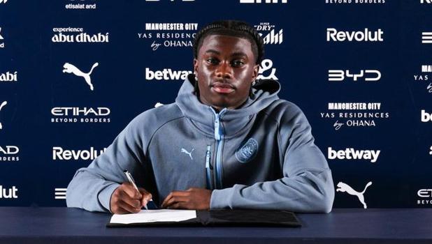 Manchester City, Jeremy Monga'yı resmen açıkladı