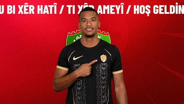 Fransız kaleci Alban Lafont resmen Amed SK'da