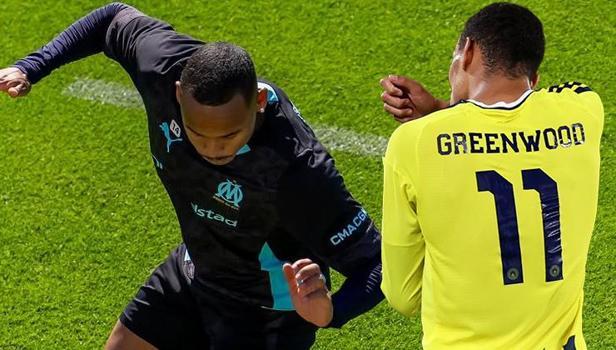Fenerbahçe'den transferde büyük sürpriz! Mason Greenwood'un eski takım arkadaşı için hamle...