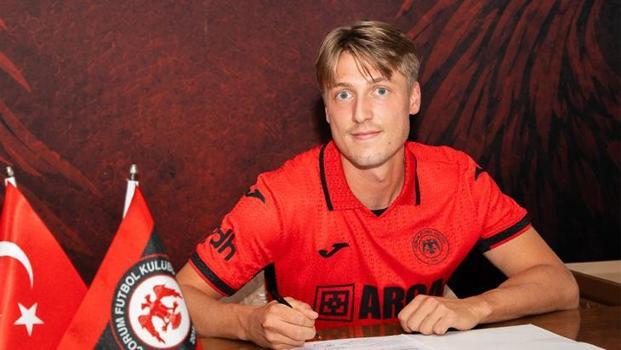 Markus Karlsbakk resmen Çorum FK'da! 4 yıllık imza
