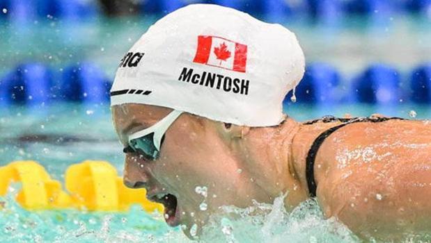 Summer McIntosh Rebounds with Championship Record Victory in 400m Individual Medley