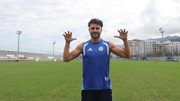 Çaykur Rizesporlu Emrecan Bulut 'Bizim kalitemizde çok az takım var'