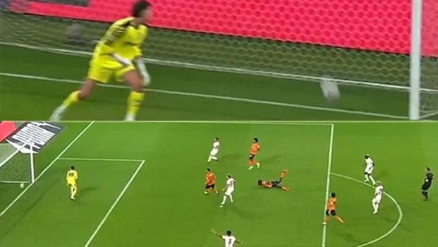 Osimhen'in Başakşehir'e attığı golü hakem göremedi! 4 maç, 6 gol...