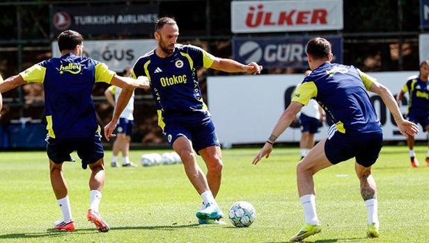 Fenerbahçe, Roma maçının hazırlıklarına devam ediyor
