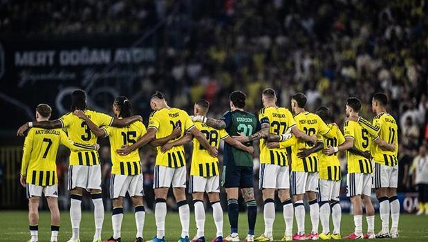 Fenerbahçe'nin Gaziantep maçı kamp kadrosu açıklandı! Yıldız oyuncu yok