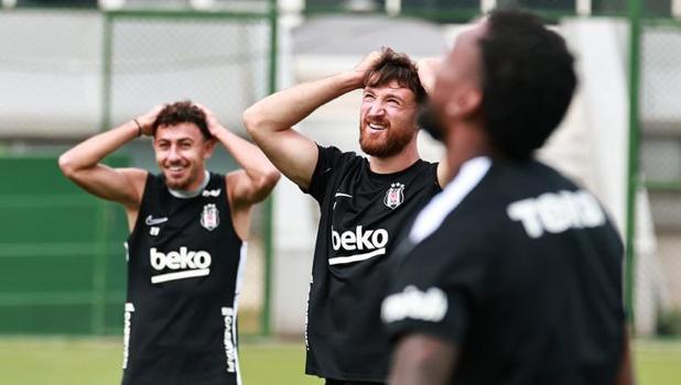 Beşiktaş, Marsilya'ya bileniyor