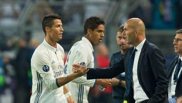 Zidane'dan Cristiano Ronaldo'ya destek! 'Saygı duyulmalı'