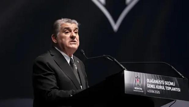 Bakan Bak, başkanlığa yeniden seçilen Serdal Adalı’yı tebrik etti