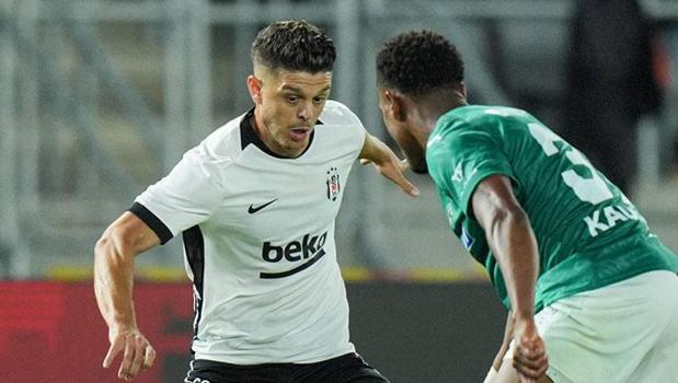 Beşiktaş'tan yıldız oyuncu için sakatlık açıklaması