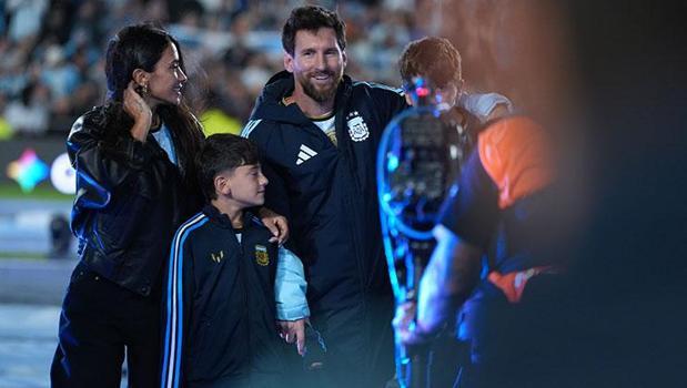 A Historic Farewell to the Argentina National Team from Lionel Messi! 1 Goal and 2 Assists in His Final Match