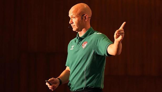 MHK, Süper Lig hakemlerini Anthony Taylor'ın atayacağını duyurdu!